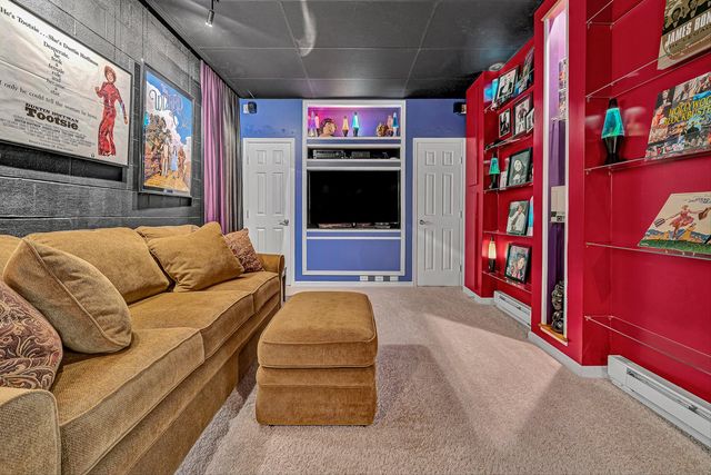 4723 Norwood ST, Roanoke, VA 24018