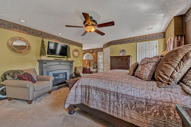 4723 Norwood ST, Roanoke, VA 24018