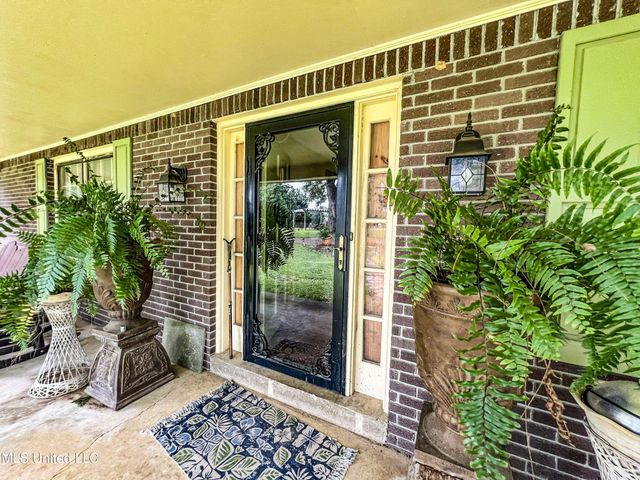 14912 Ms 35, Batesville, MS 38606