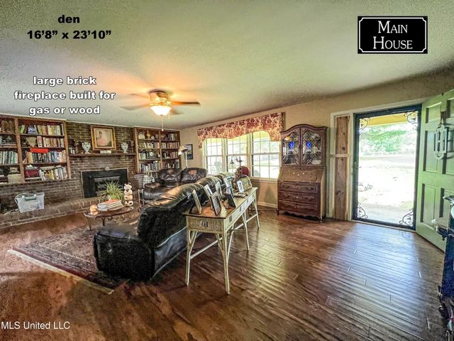 14912 Ms 35, Batesville, MS 38606