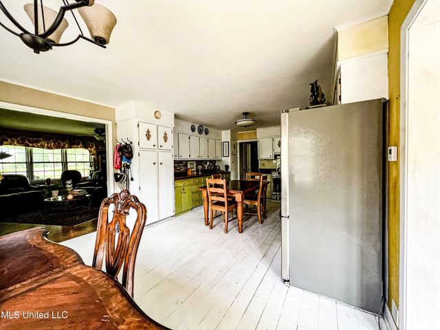 14912 Ms 35, Batesville, MS 38606
