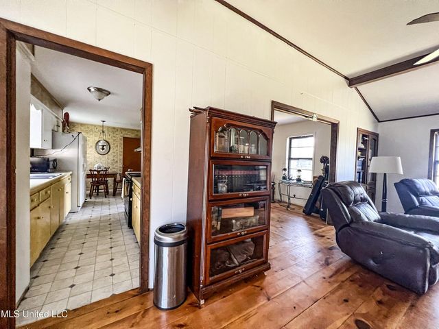 14912 Ms 35, Batesville, MS 38606