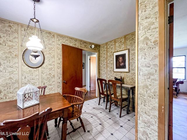 14912 Ms 35, Batesville, MS 38606
