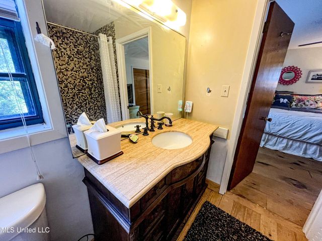 14912 Ms 35, Batesville, MS 38606
