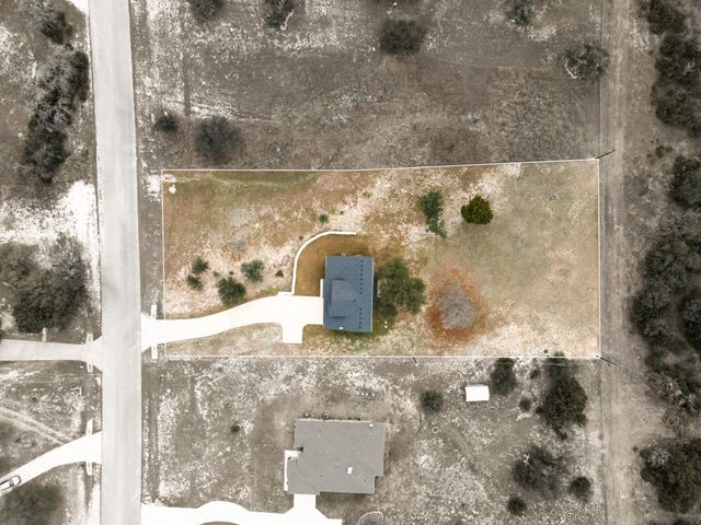 320 Sunrise HLS, Lampasas, TX 76550