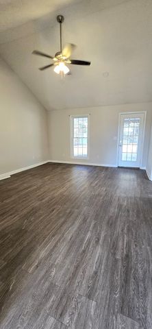 33 Shadowridge Lane, Phenix City, AL 36869