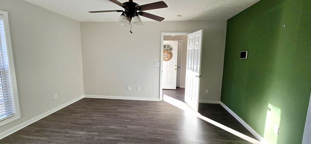 33 Shadowridge Lane, Phenix City, AL 36869