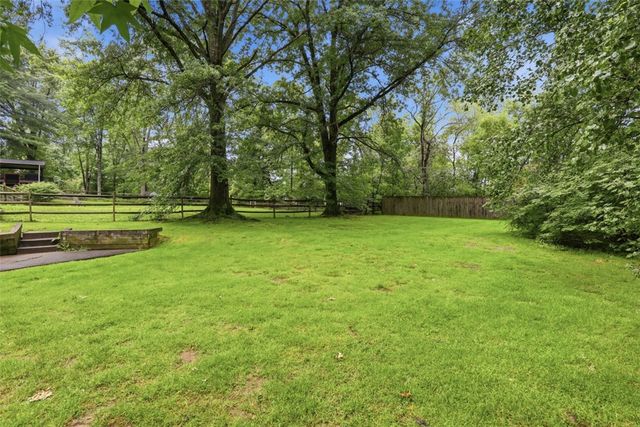 202 Falconhurst Drive, O'hara, PA 15238