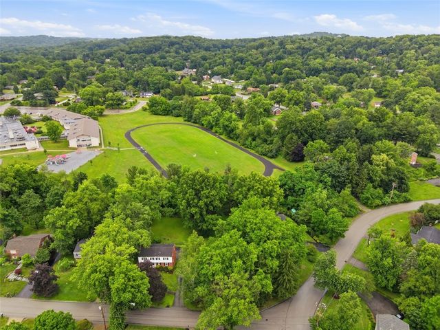 202 Falconhurst Drive, O'hara, PA 15238