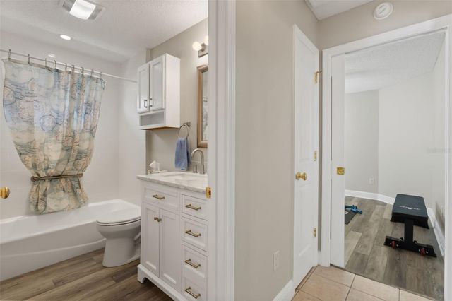 2120 CALLAWAY DRIVE, The Villages, FL 32162