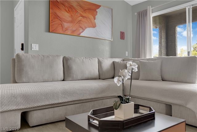 4200 South Valley View Boulevard 3001, Las Vegas, NV 89103