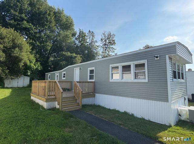 69 Nancy Lane, Naugatuck, CT 06770