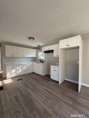 69 Nancy Lane, Naugatuck, CT 06770