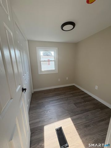 69 Nancy Lane, Naugatuck, CT 06770