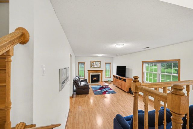 3961 Stonebridge Drive N, Eagan, MN 55123