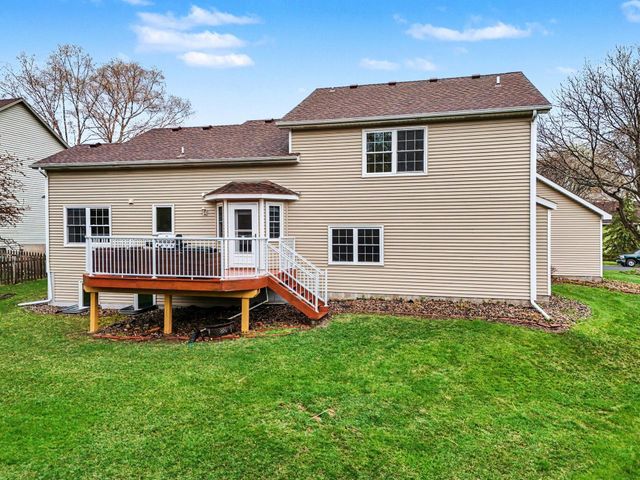 3961 Stonebridge Drive N, Eagan, MN 55123