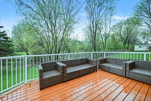 3961 Stonebridge Drive N, Eagan, MN 55123