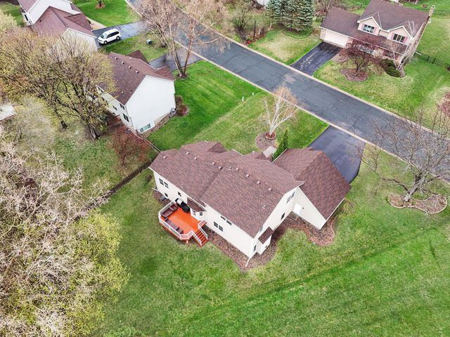 3961 Stonebridge Drive N, Eagan, MN 55123