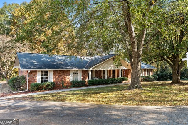 13 E Lakeshore Drive SE, Rome, GA 30161