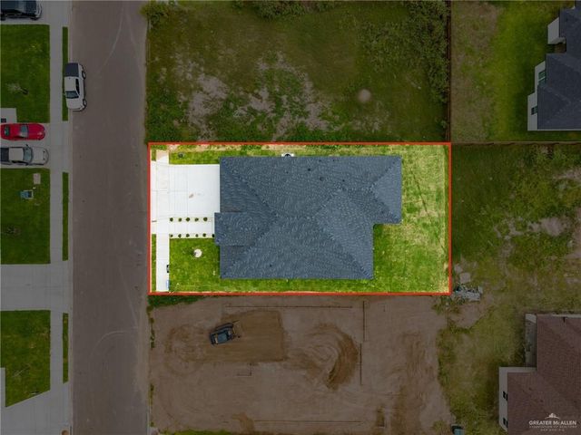 2304 N Gaytan Avenue, Edinburg, TX 78542