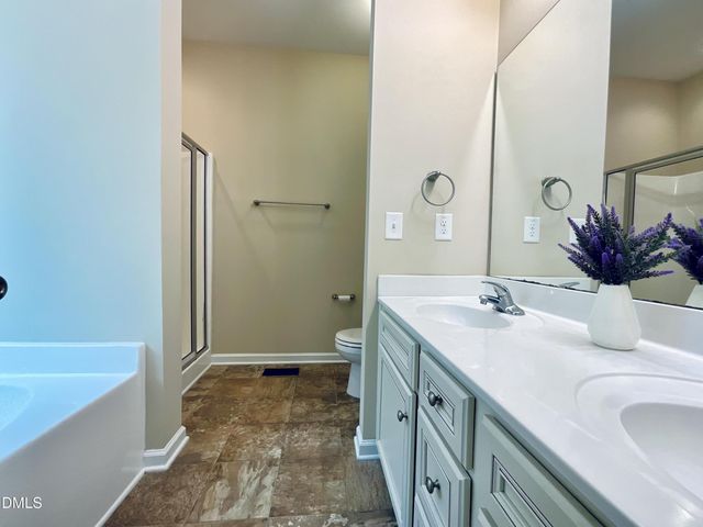 20 Sequoia Drive, Clayton, NC 27527