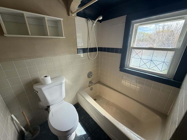 2711 S 8th STREET, Sheboygan, WI 53081