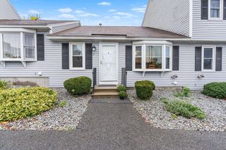 315 Broadway Rd 7, Dracut, MA 01826