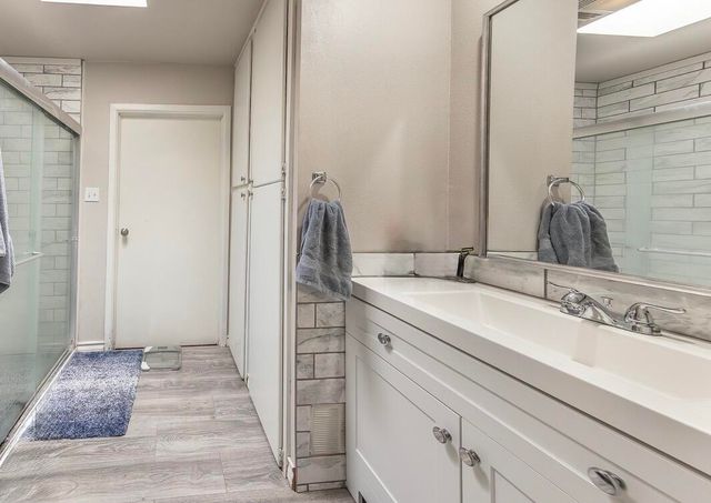 2301 27th Street, Lubbock, TX 79411