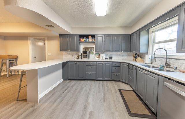 2301 27th Street, Lubbock, TX 79411