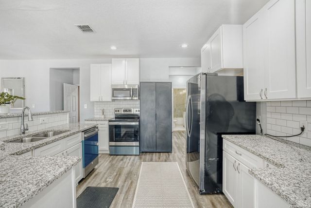 1403 Kentucky, San Antonio, TX 78201