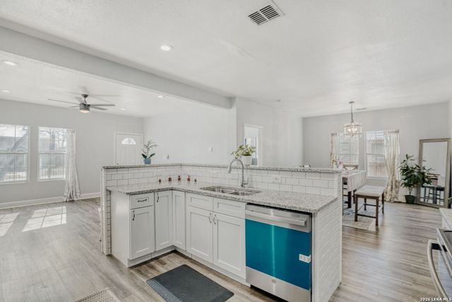 1403 Kentucky, San Antonio, TX 78201