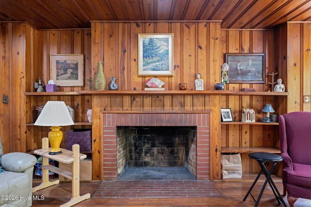 1504 Lucerne Way, New Bern, NC 28560