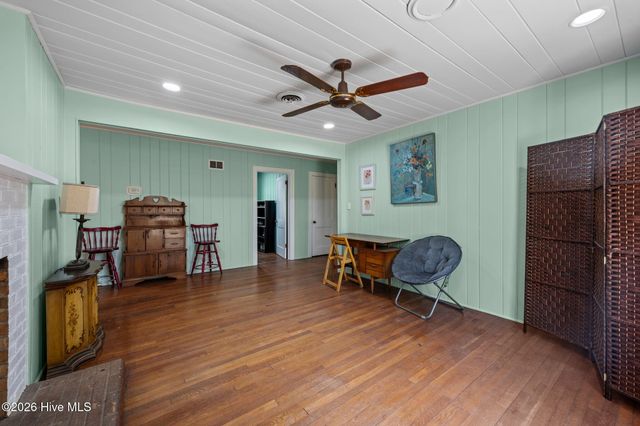 1504 Lucerne Way, New Bern, NC 28560