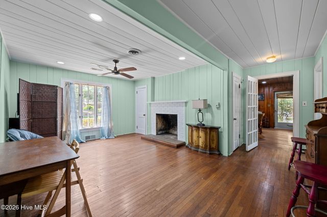 1504 Lucerne Way, New Bern, NC 28560