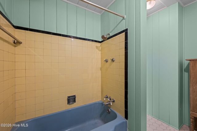 1504 Lucerne Way, New Bern, NC 28560