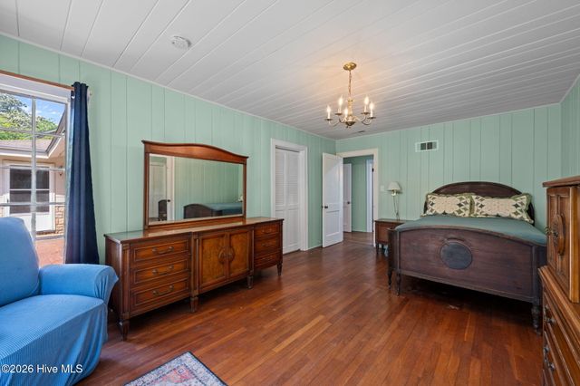 1504 Lucerne Way, New Bern, NC 28560