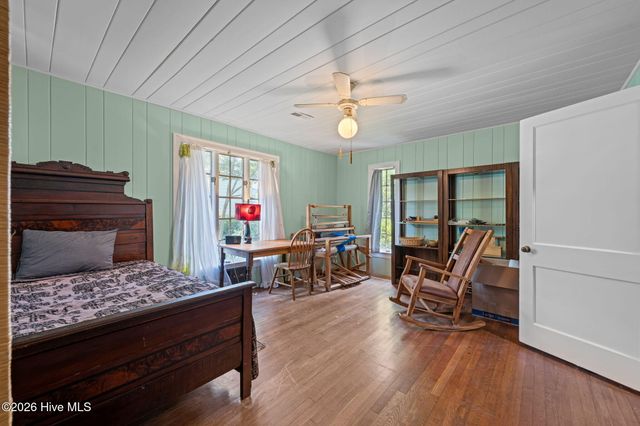 1504 Lucerne Way, New Bern, NC 28560