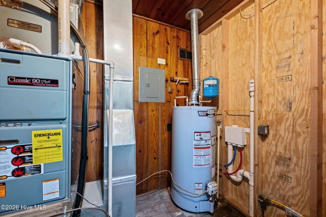 1504 Lucerne Way, New Bern, NC 28560