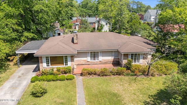 1504 Lucerne Way, New Bern, NC 28560