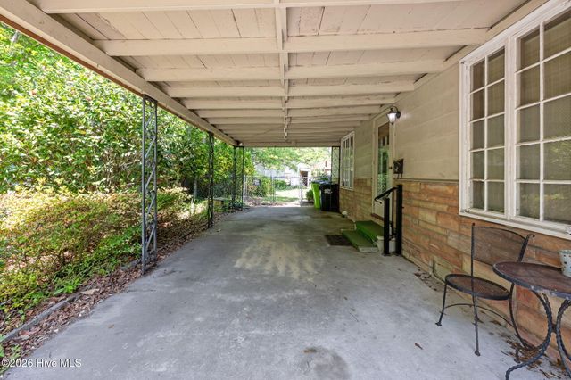 1504 Lucerne Way, New Bern, NC 28560