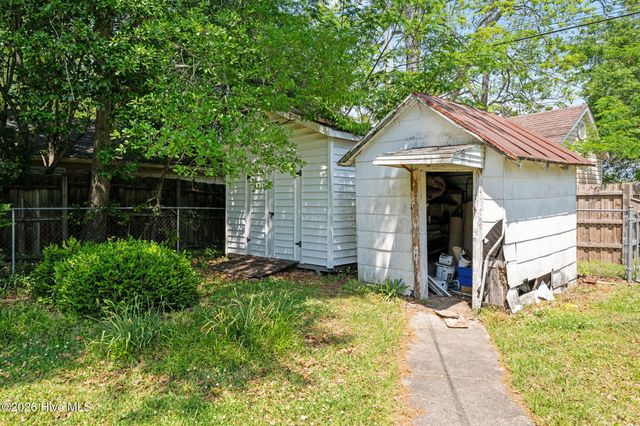 1504 Lucerne Way, New Bern, NC 28560