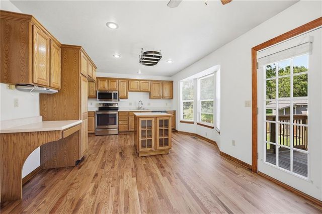 19610 Rosewood Drive, Stilwell, KS 66085