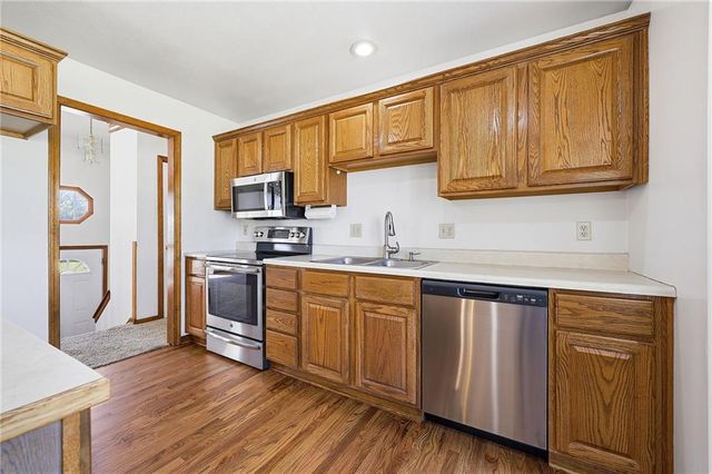 19610 Rosewood Drive, Stilwell, KS 66085