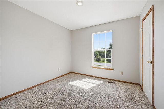 19610 Rosewood Drive, Stilwell, KS 66085