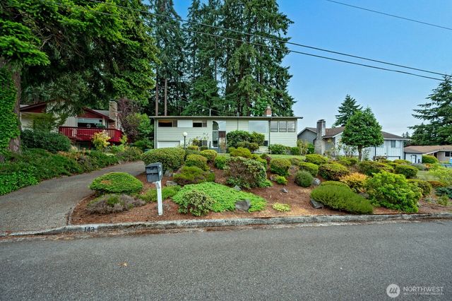 143 S 297th Place, Federal Way, WA 98003
