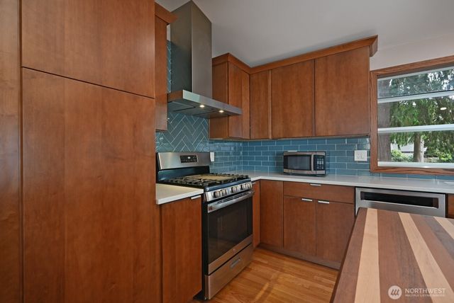 143 S 297th Place, Federal Way, WA 98003