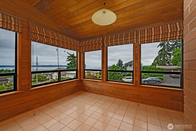 143 S 297th Place, Federal Way, WA 98003