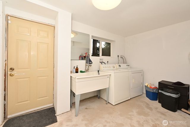 143 S 297th Place, Federal Way, WA 98003