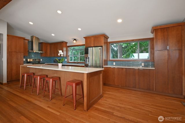 143 S 297th Place, Federal Way, WA 98003