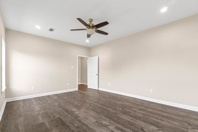 18 River Cliff Drive, Mayflower, AR 72106